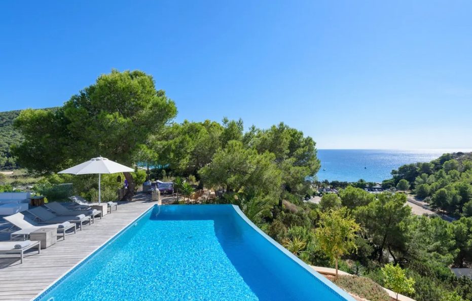 Villa Marlin, Cala Jondal Ibiza – Saltwater Infinity Pool Sea Views