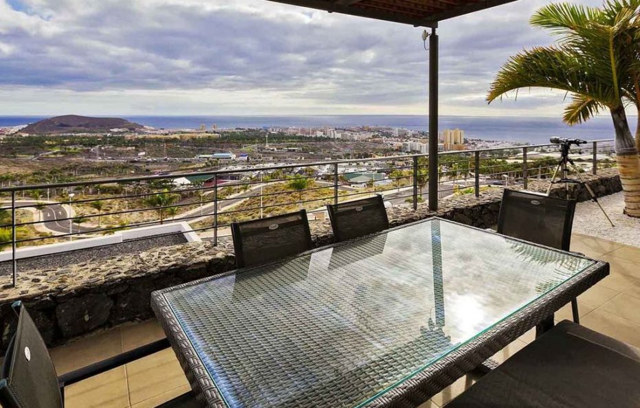 Villa Miravista, Costa Adeje – Stunning View Villa with Pool