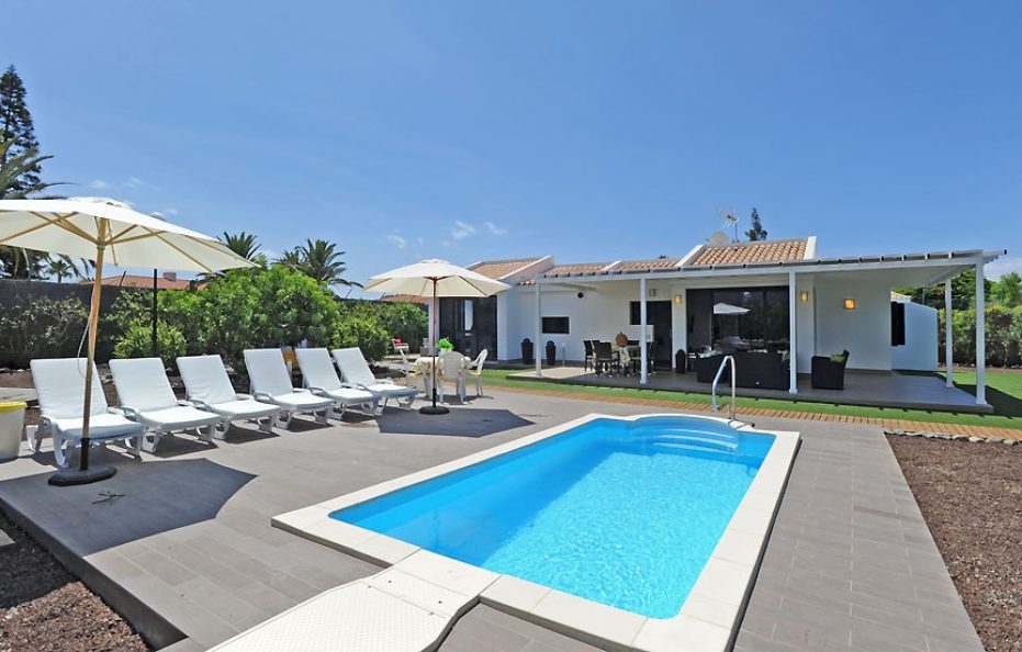 Villa Fidel – 3-Bedroom Retreat with Heated Pool in Maspalomas