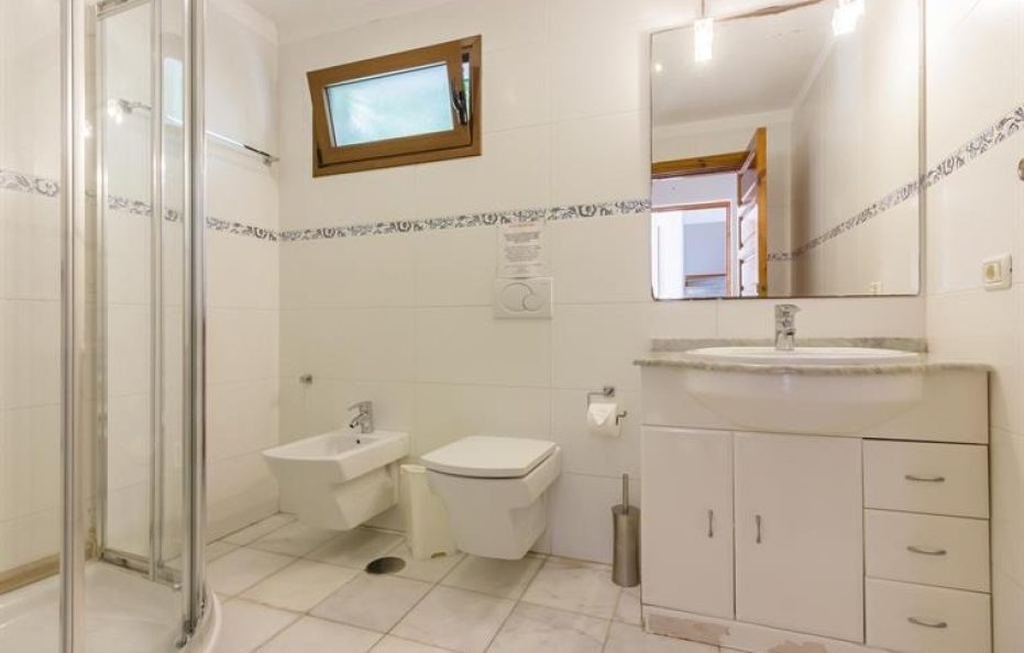 Villa Baldomero in Playa de las Americas – Beachfront Holiday Villa