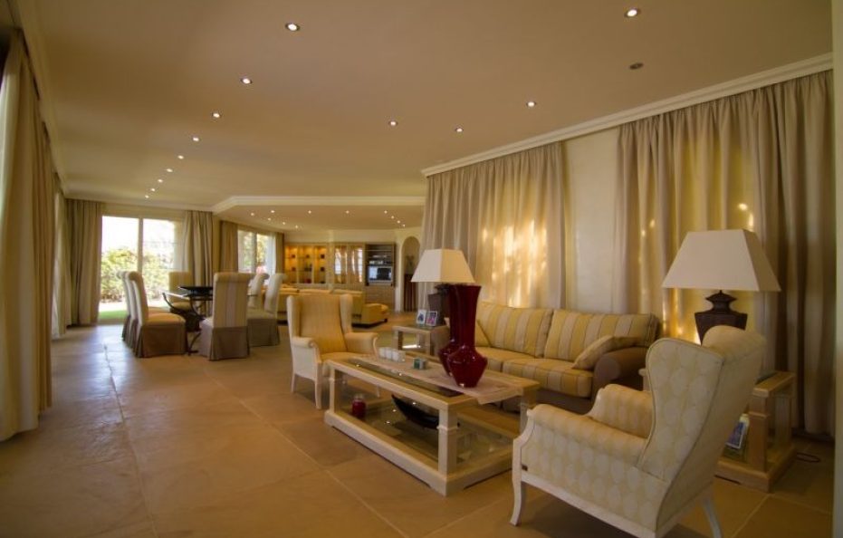 Villa Melania – Luxury Frontline Villa with Ocean Views in Palm Mar