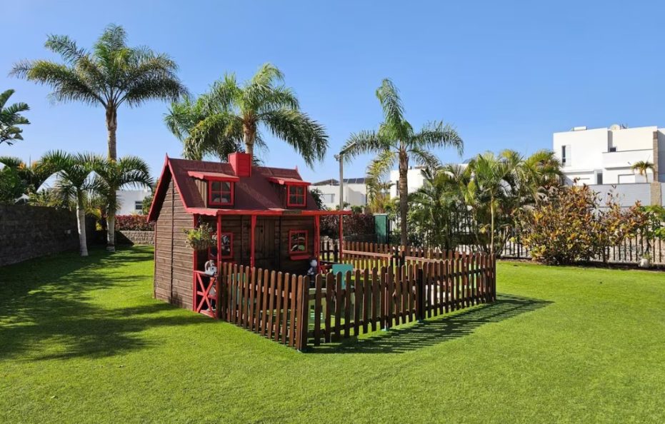 Villa Aura Prive, Costa Adeje – Heated Pool and Luxury Interiors