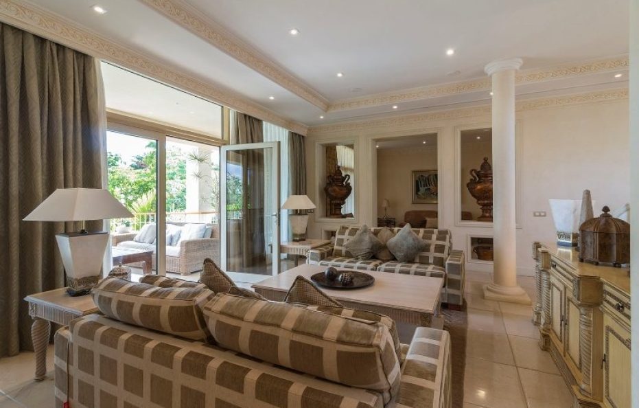 Villa Arcoiriso in Playa de las Americas – Luxury Retreat with Pool