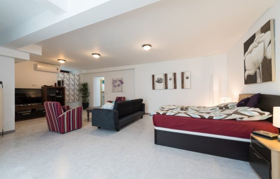 Villa Mallo in Puerto Rico, Las Palmas Luxury Villa with Heated Pool