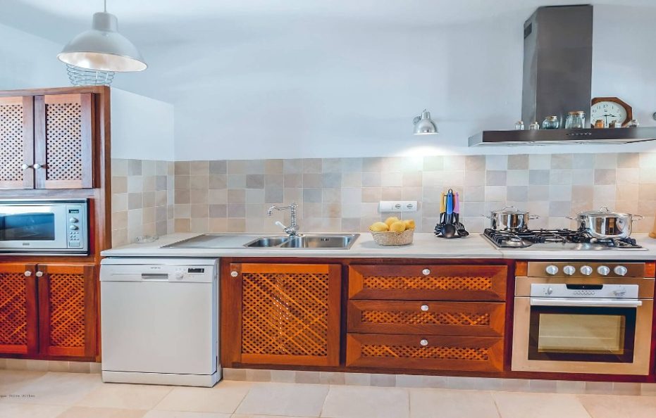 Villa Trinidadia – Luxurious 4 Bedroom with Pool in Can Besso, Ibiza