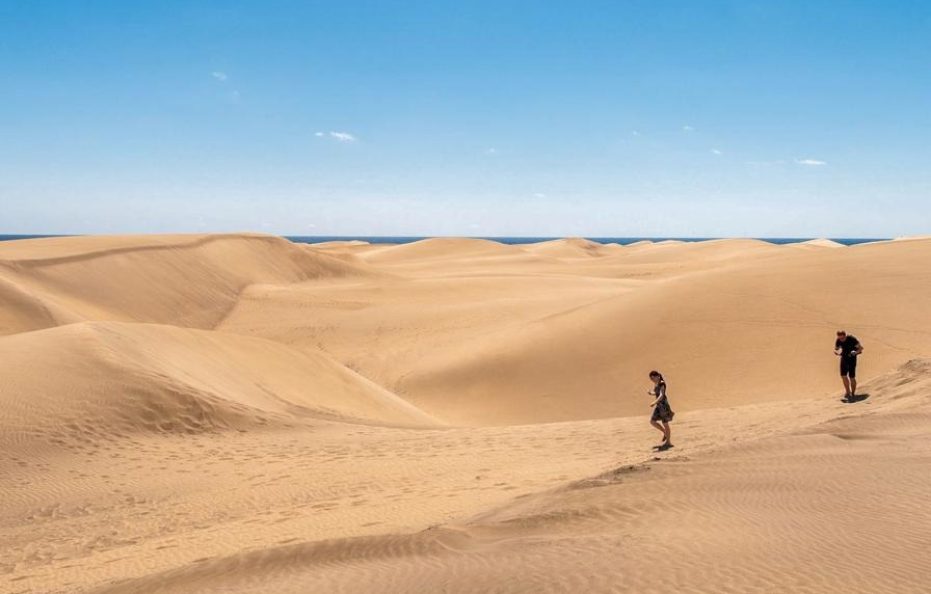 Villa Tanita, Playa del Ingles – Heated Pool and Prime Location