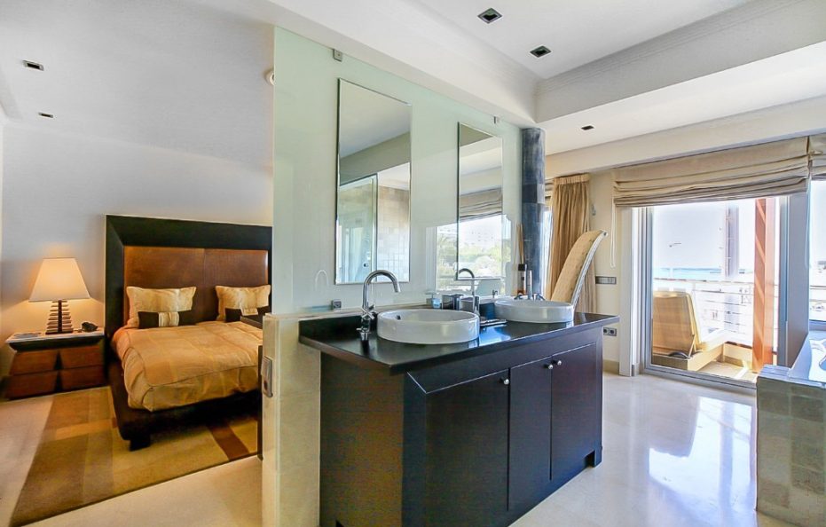 Villa Alvaro – 4-Bedroom Villa with Ocean Views in San Agustin Gran Canaria