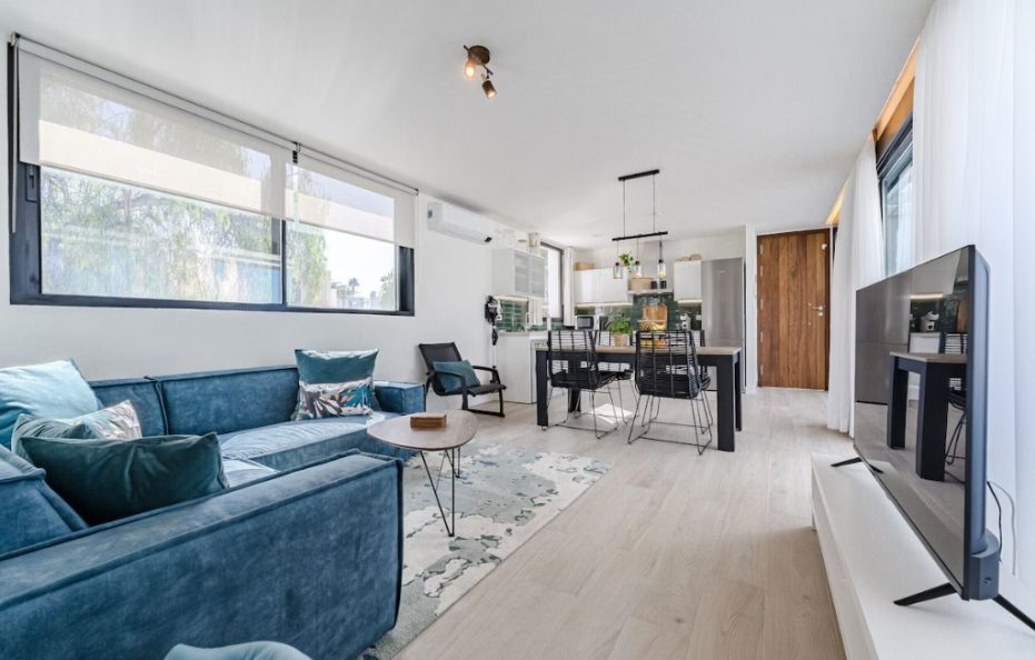 Villa Solaris, Playa de las Americas – Heated Pool and Sea View