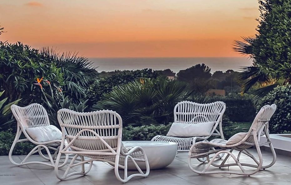 Villa Suave – 6BR Retreat with Pool and Tennis Court in Cala Jondal
