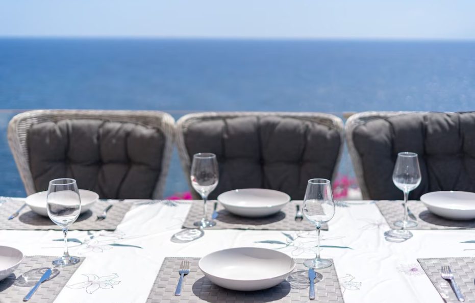 Villa Bougana, Callao Salvaje – Seafront Villa with Heated Pool