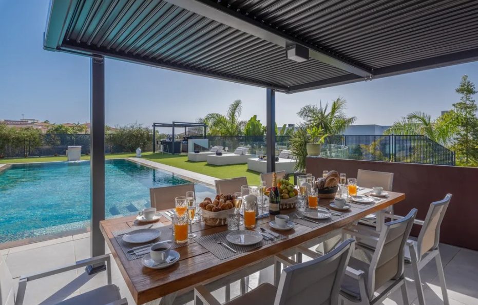 Villa Auguri, Costa Adeje – Heated Pool, Gym and Luxurious Retreat