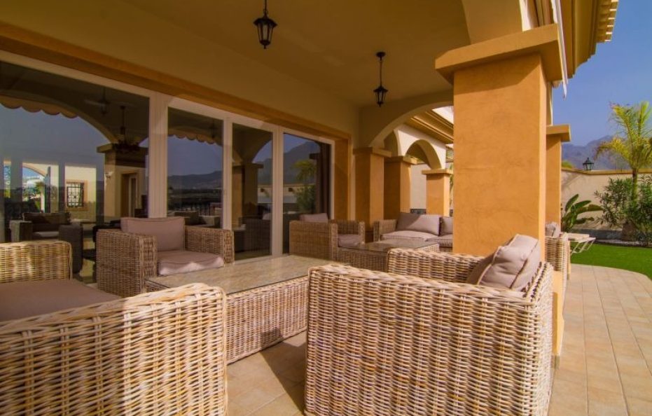 Villa Arcadio – 4-Bedroom with Ocean Views in La Caleta, Tenerife