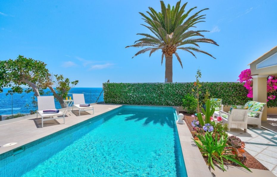 Villa Bougana, Callao Salvaje – Seafront Villa with Heated Pool