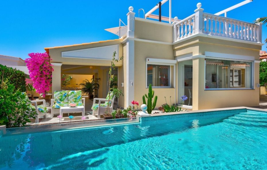Villa Bougana, Callao Salvaje – Seafront Villa with Heated Pool
