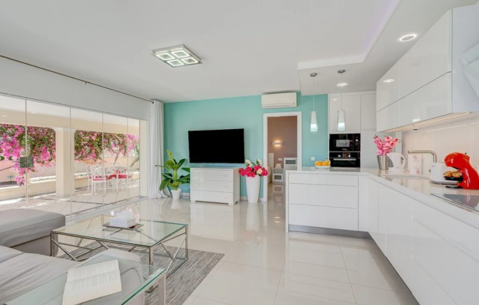 Villa Bougana, Callao Salvaje – Seafront Villa with Heated Pool